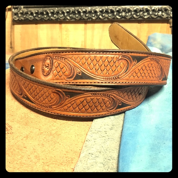 Handmade Leather Belt - Picture 1 of 1